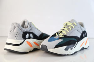 Adidas Yeezy Boost Wave Runner 700