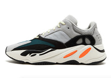 Adidas Yeezy Boost Wave Runner 700